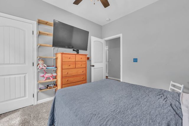4980 Shiloh Bridge Rd, Cumberland Furnace, TN 37051