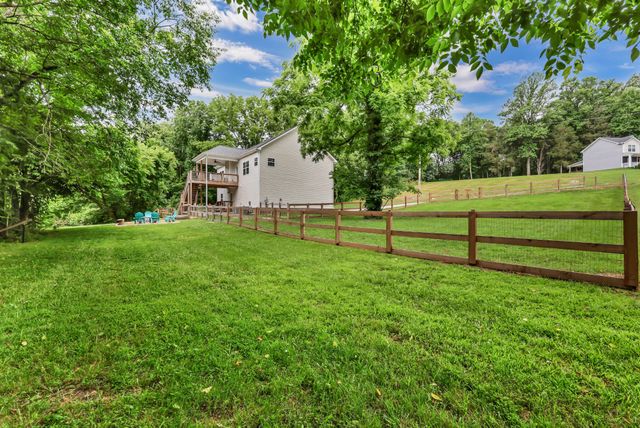 4980 Shiloh Bridge Rd, Cumberland Furnace, TN 37051