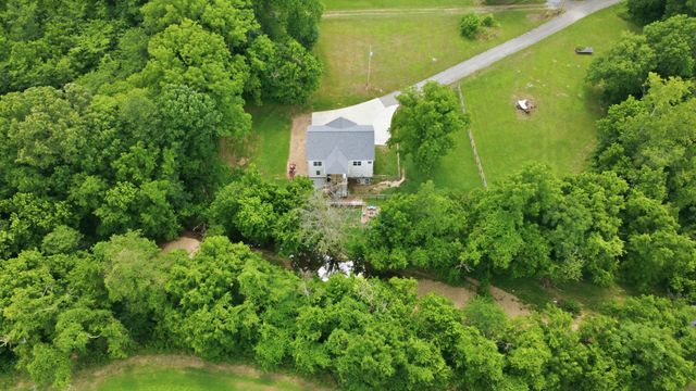 4980 Shiloh Bridge Rd, Cumberland Furnace, TN 37051