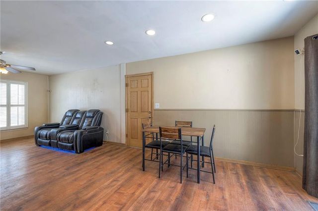 402 Prairie Lane, Belton, MO 64012