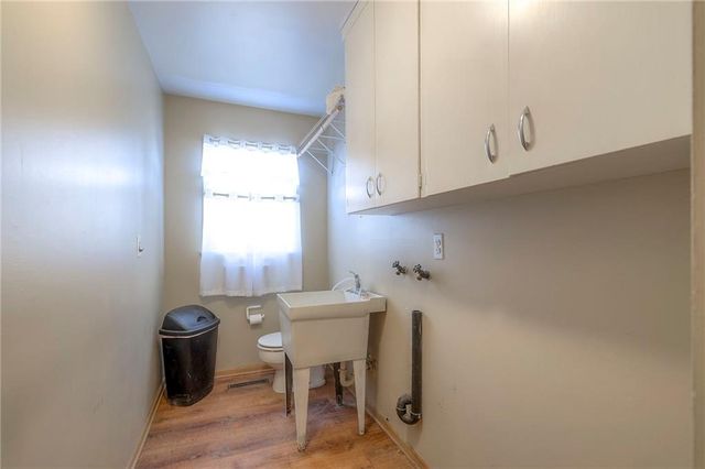 402 Prairie Lane, Belton, MO 64012