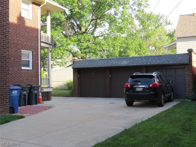 13513 Clifton Boulevard 3, Lakewood, OH 44107