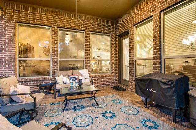 510 Blossom Cove Court, Pinehurst, TX 77362