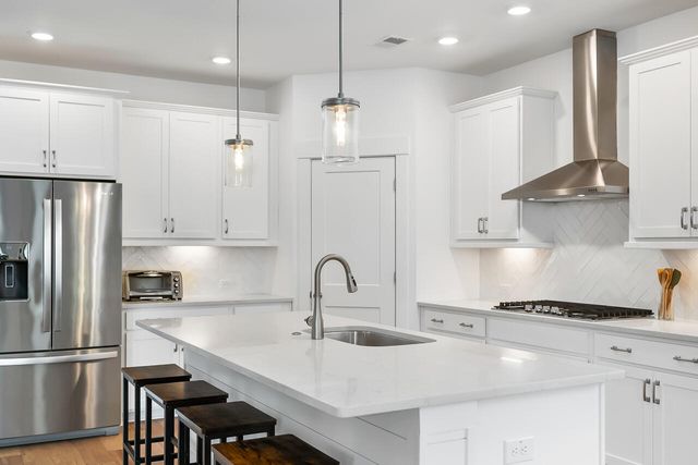 466 Cool Bend Lane, Summerville, SC 29486