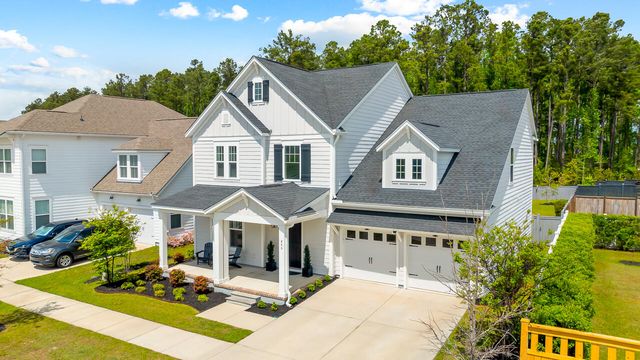 466 Cool Bend Lane, Summerville, SC 29486