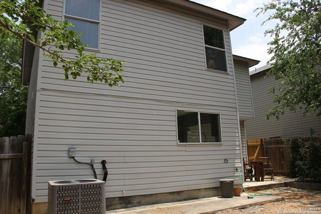 39 Latrobe Post, San Antonio, TX 78240