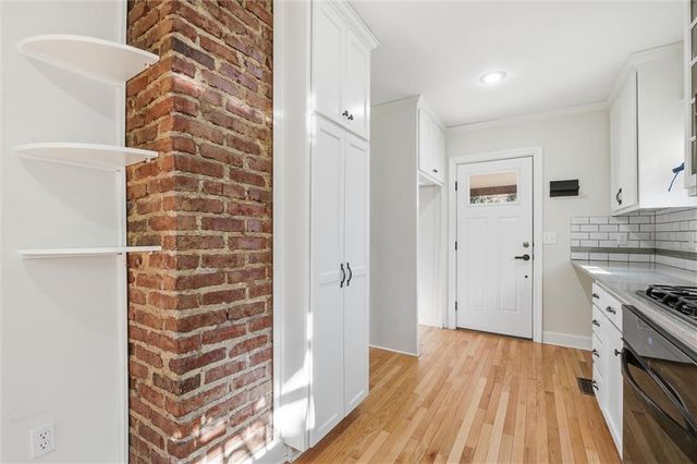 5847 Harrison Street, Kansas City, MO 64110