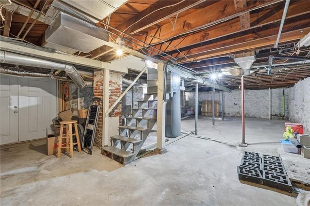 5847 Harrison Street, Kansas City, MO 64110