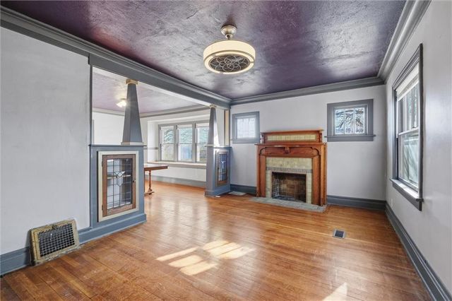 5847 Harrison Street, Kansas City, MO 64110