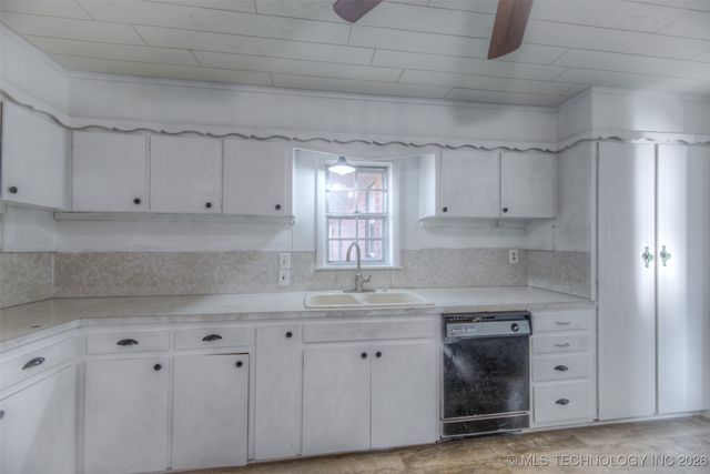 14205 E 11th Street, Tulsa, OK 74108