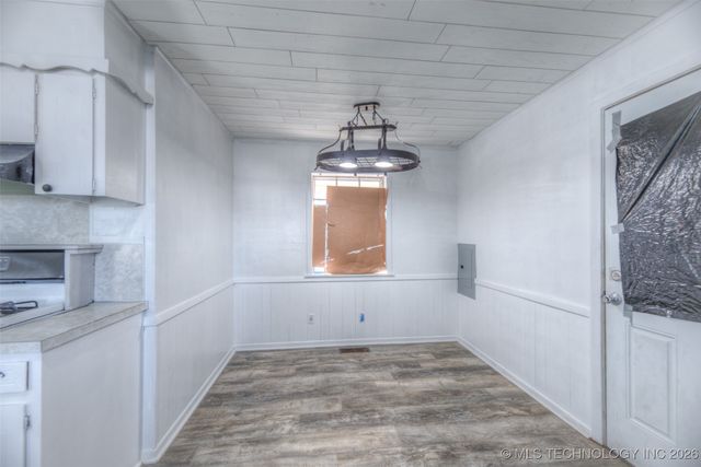 14205 E 11th Street, Tulsa, OK 74108