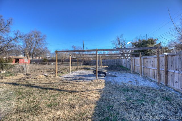 14205 E 11th Street, Tulsa, OK 74108