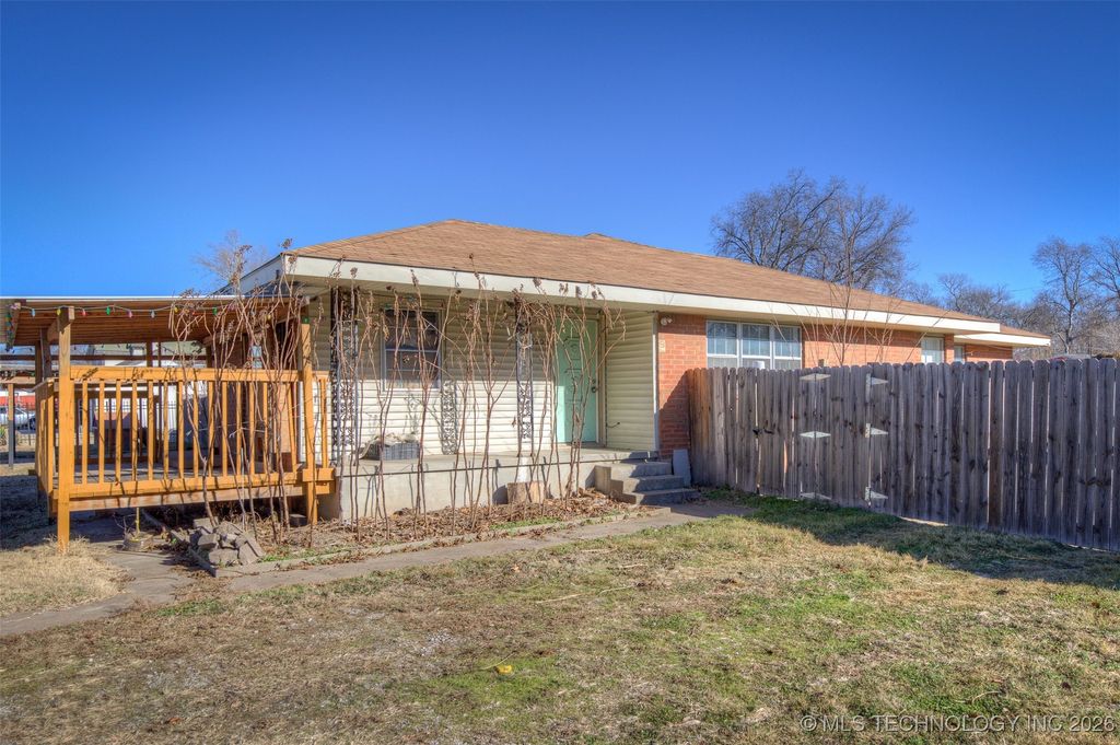 14205 E 11th Street, Tulsa, OK 74108