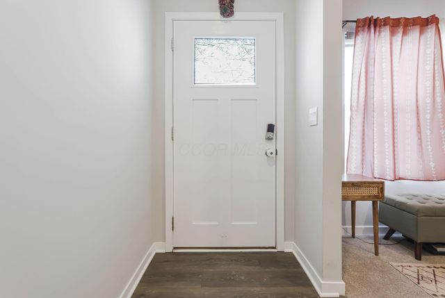 408 Jameson Lane, Newark, OH 43055