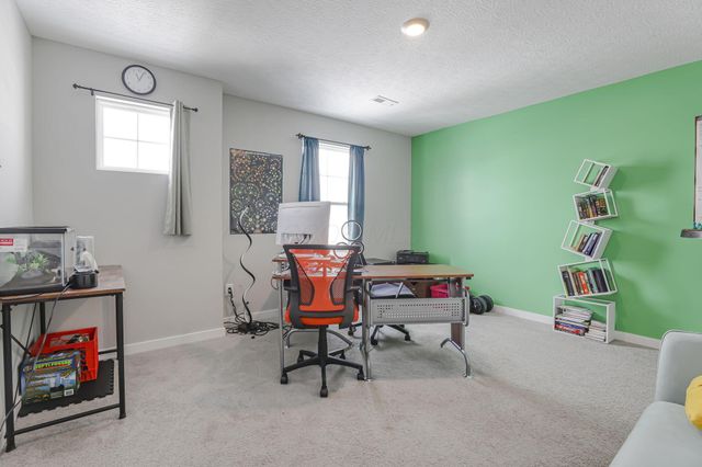 408 Jameson Lane, Newark, OH 43055