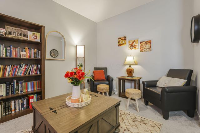 408 Jameson Lane, Newark, OH 43055