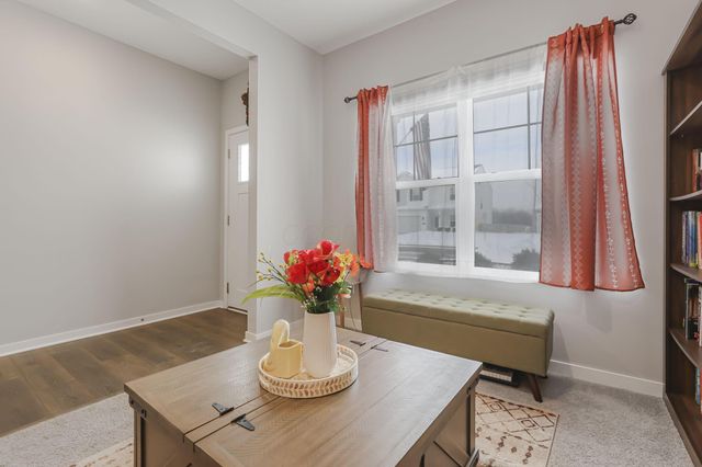 408 Jameson Lane, Newark, OH 43055