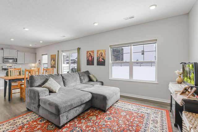 408 Jameson Lane, Newark, OH 43055