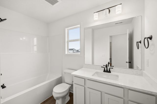 4302 NE 3rd Street, Ankeny, IA 50021