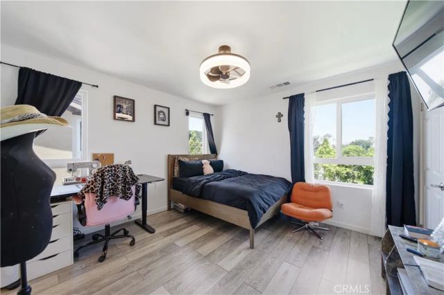 14685 Sherman, Van Nuys, CA 91405