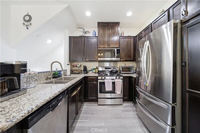 14685 Sherman, Van Nuys, CA 91405