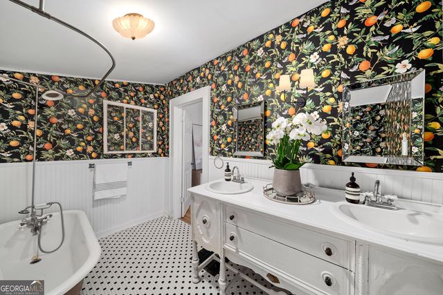 389 E Side Avenue SE, Atlanta, GA 30316