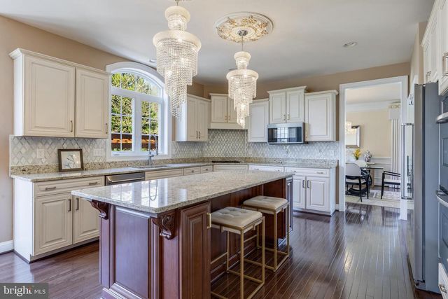 24531 FISHERMANS POND CT, Aldie, VA 20105