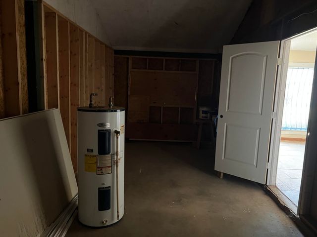 1804 E 1st Place, Lubbock, TX 79403