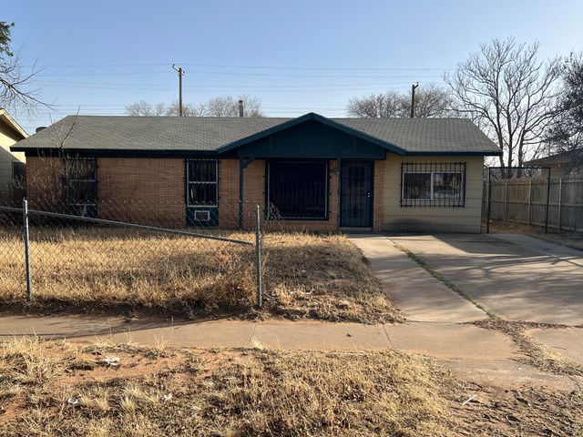 1804 E 1st Place, Lubbock, TX 79403