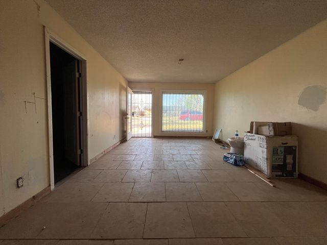 1804 E 1st Place, Lubbock, TX 79403