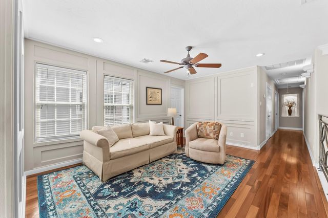 1135 Bayou Island Drive, Houston, TX 77063