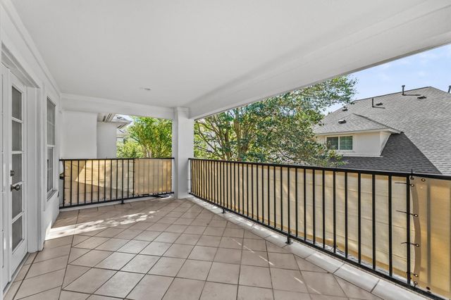 1135 Bayou Island Drive, Houston, TX 77063