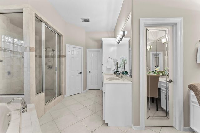 1135 Bayou Island Drive, Houston, TX 77063