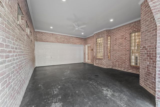 1135 Bayou Island Drive, Houston, TX 77063