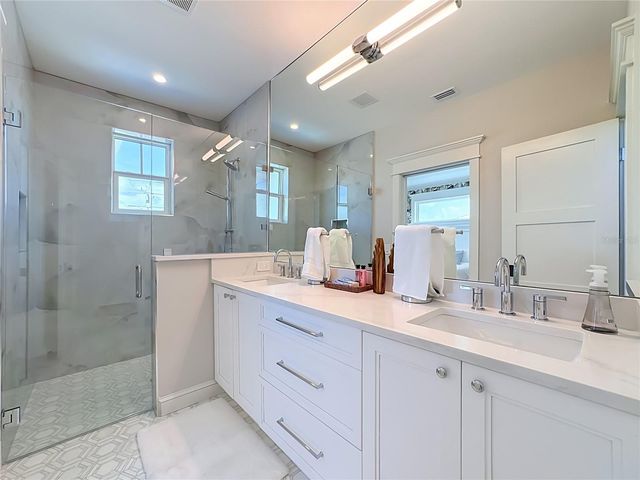 2918 GULF DRIVE, Bradenton Beach, FL 34217