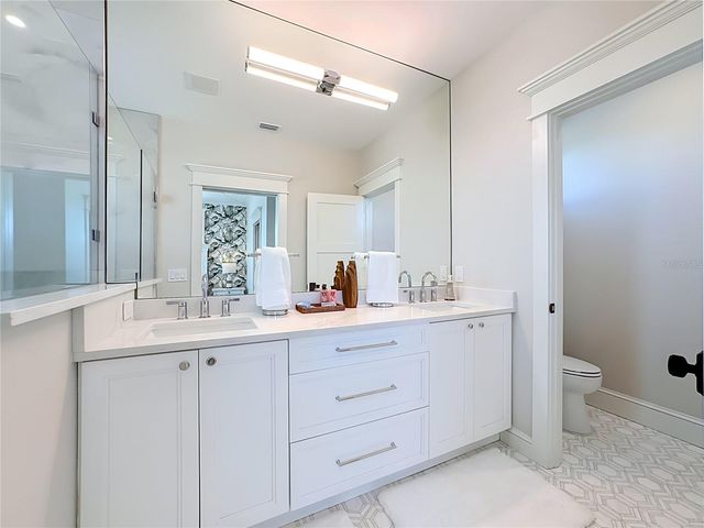 2918 GULF DRIVE, Bradenton Beach, FL 34217