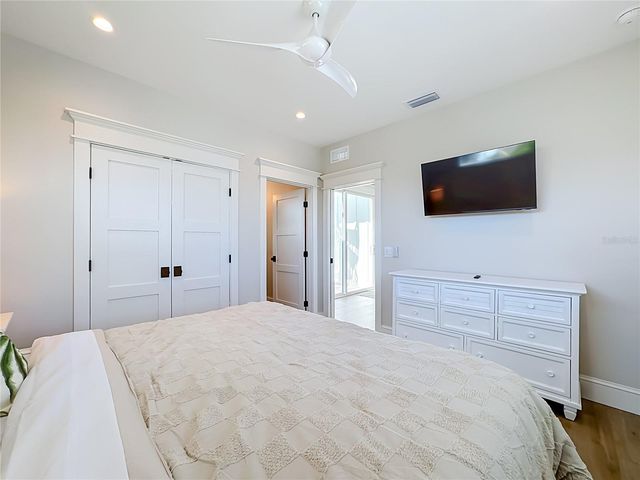 2918 GULF DRIVE, Bradenton Beach, FL 34217