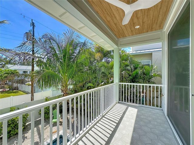 2918 GULF DRIVE, Bradenton Beach, FL 34217