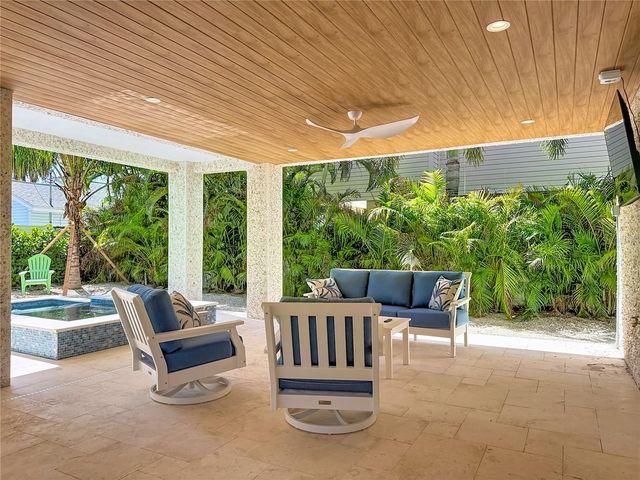 2918 GULF DRIVE, Bradenton Beach, FL 34217