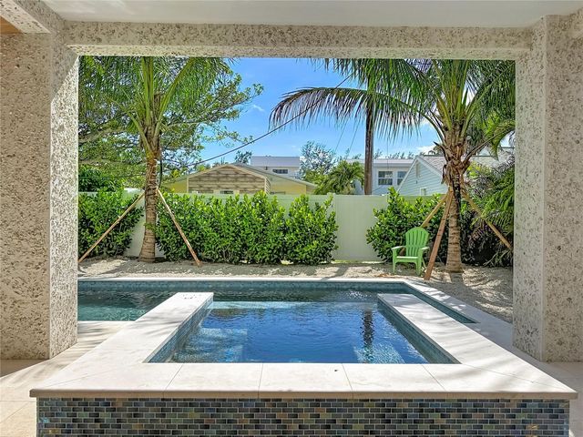 2918 GULF DRIVE, Bradenton Beach, FL 34217