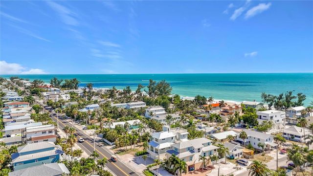 2918 GULF DRIVE, Bradenton Beach, FL 34217
