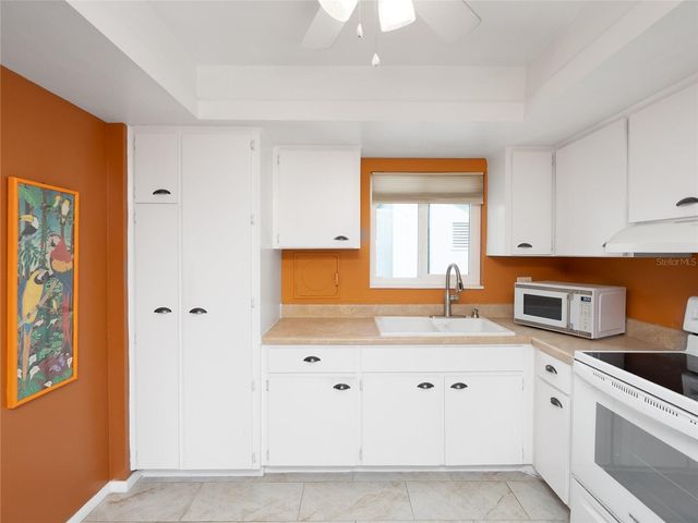 3816 ROXANE BLVD 158, Sarasota, FL 34235