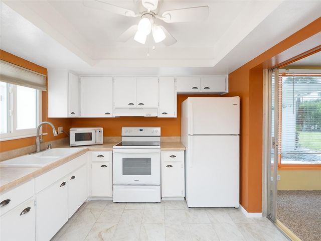 3816 ROXANE BLVD 158, Sarasota, FL 34235