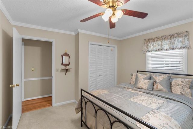 5341 Leesa Drive, Clemmons, NC 27012