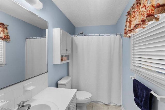 5341 Leesa Drive, Clemmons, NC 27012