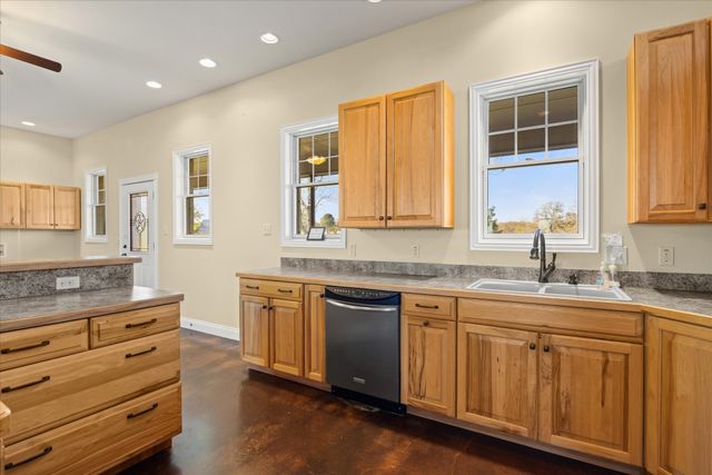 3100 Durant Court, Granbury, TX 76049