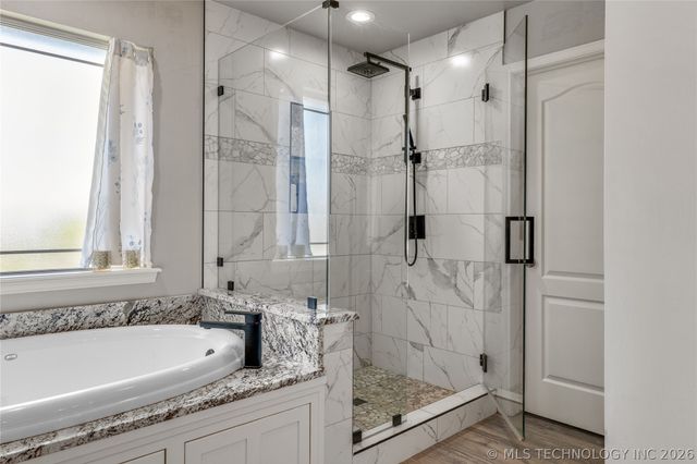 4808 E 142nd Place, Bixby, OK 74008