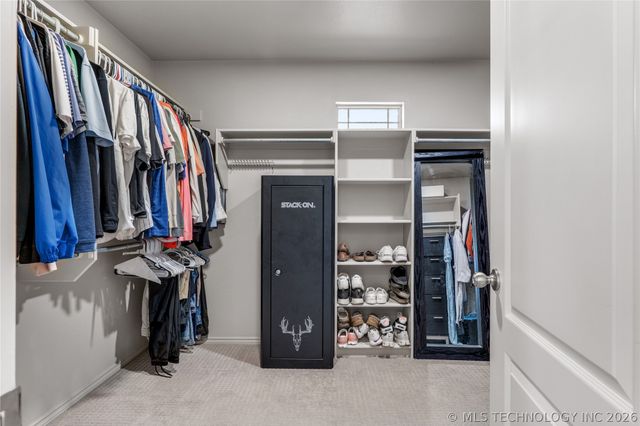 4808 E 142nd Place, Bixby, OK 74008