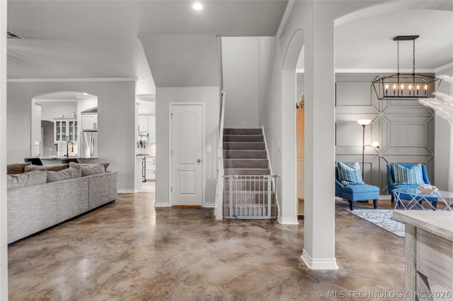 4808 E 142nd Place, Bixby, OK 74008