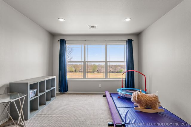 4808 E 142nd Place, Bixby, OK 74008